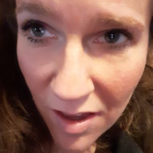 Meet your Posher, Marianne